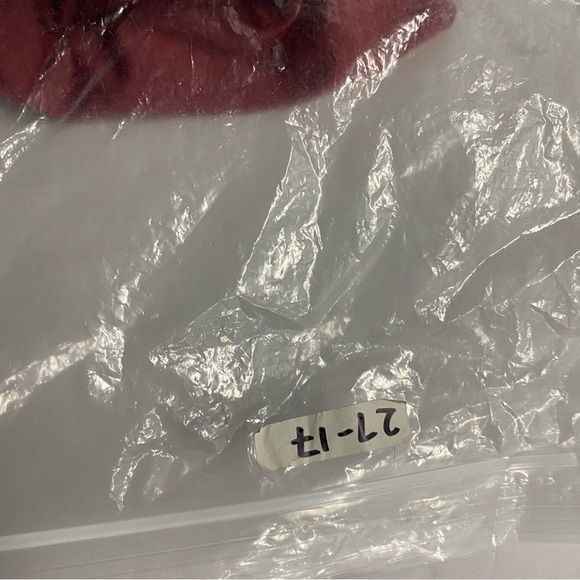 Vuori Red Crop Tee Medium - Picture 7 of 7